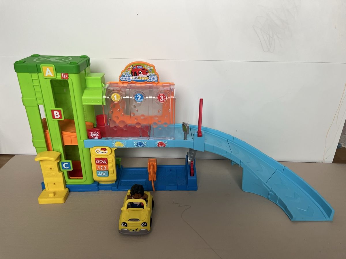 Fisher-Price Spielzeuge: Little People Autowaschstrasse – Gebraucht aus Balgach von RianaT 1