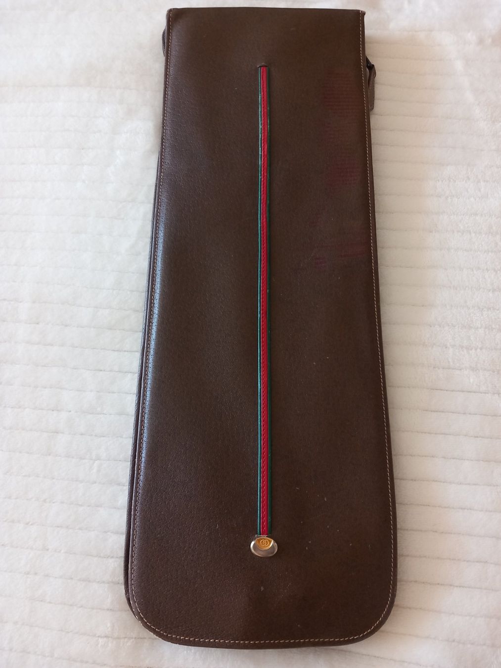 Gucci Cravatte: GUCCI porte cravate vintage – Usato da Le Grand-Saconnex venduto da Rgt87