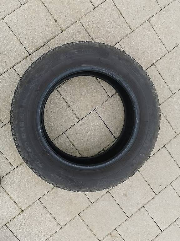Pneus & Kompletträder: 2 stk. Winterreifen Top Profil. – Gebraucht aus Lausen von 04362 2