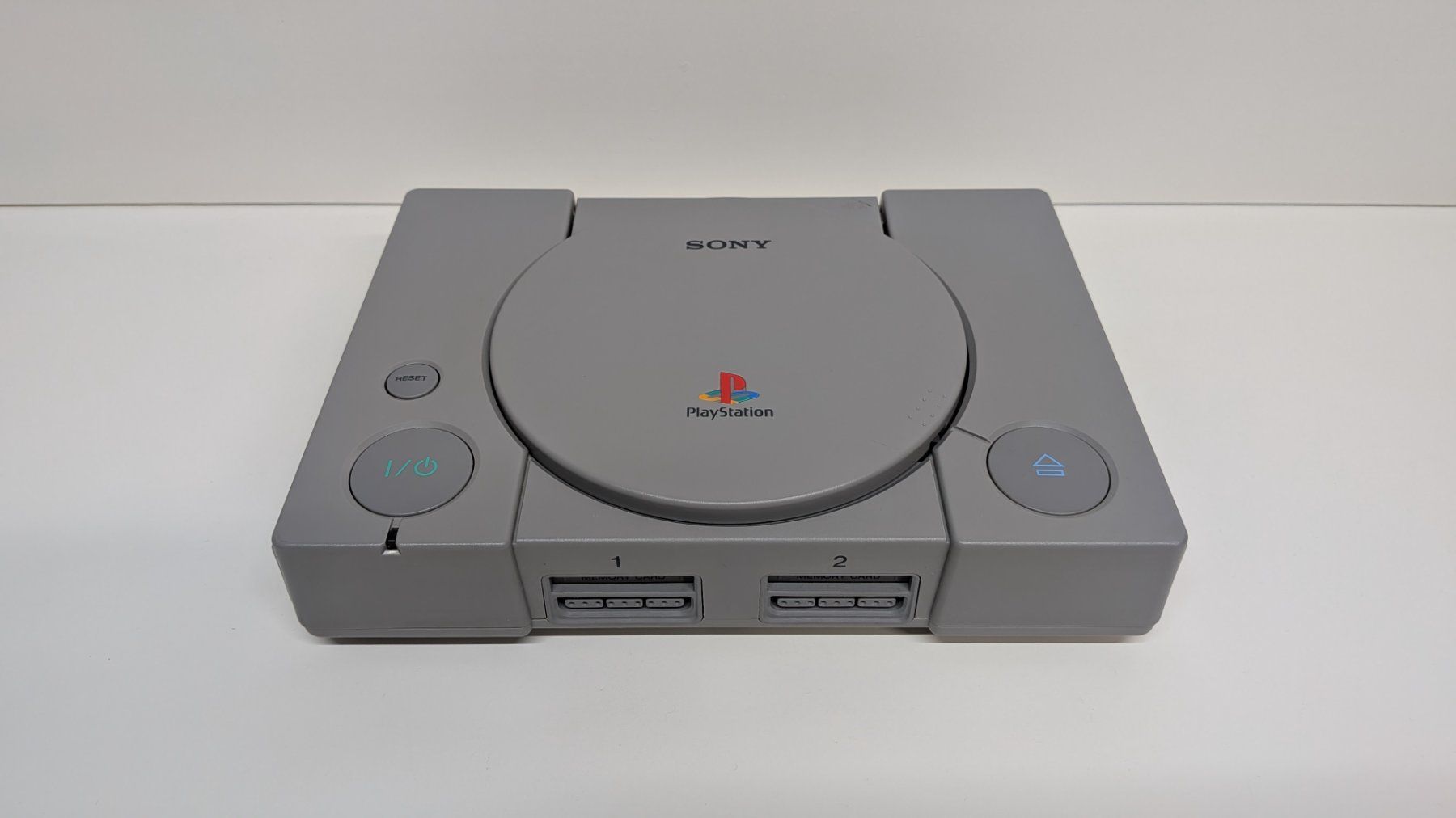 Sony Consoles: Sony PlayStation 1 mit 2 Controller – D'occasion à Menziken par mame18 3