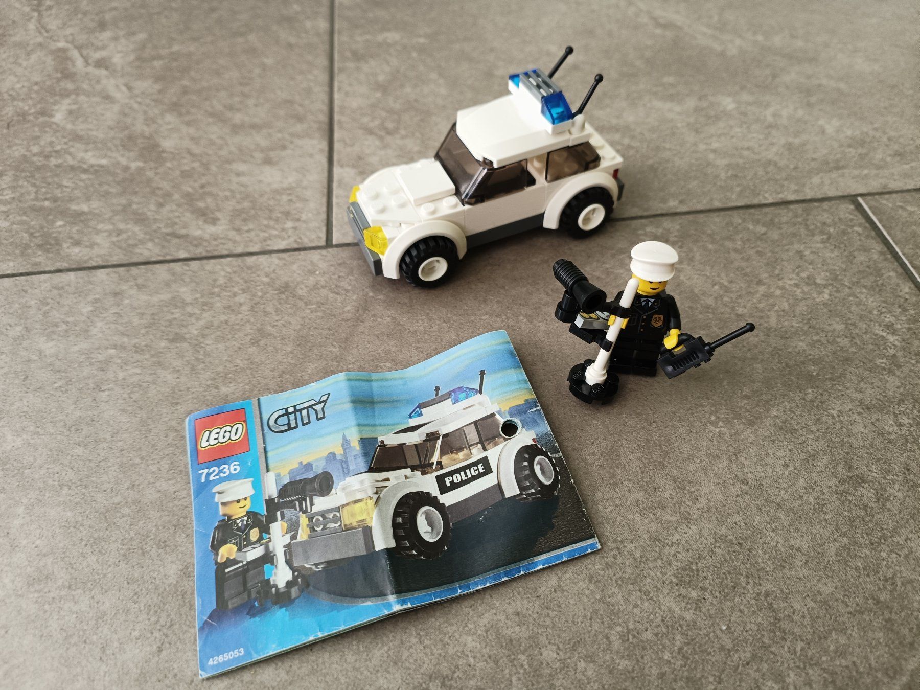 Lego Baukästen: Lego 7236 Police Car – Gebraucht aus Bremgarten AG von Davidiusi
