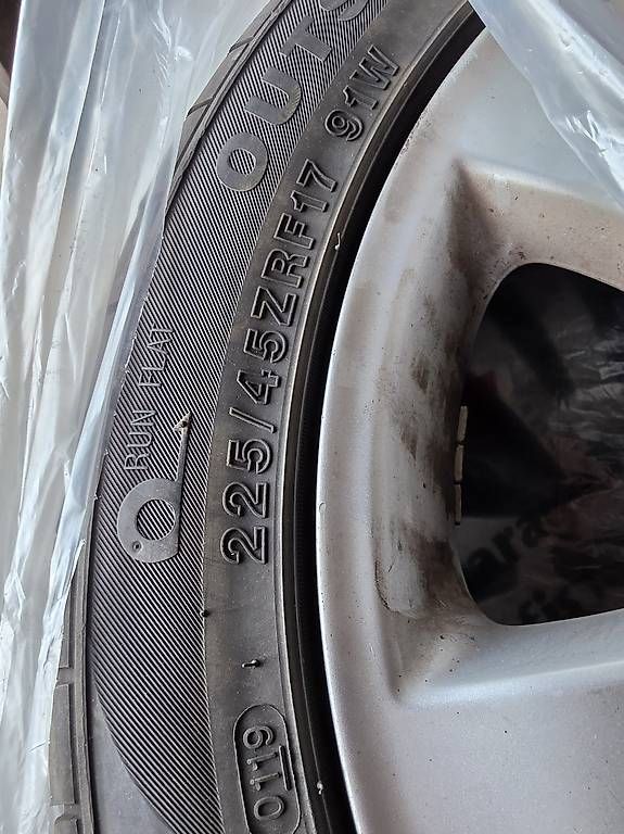 Mercedes-Benz Cerchioni: Original Mercedes Benz Alufelgen – Usato da St. Gallen venduto da Meziu 1