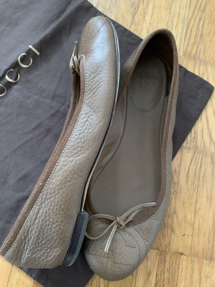 Scarpe da donna: Gucci leder ballerinas – Usato da Zürich venduto da Nikuska32 1