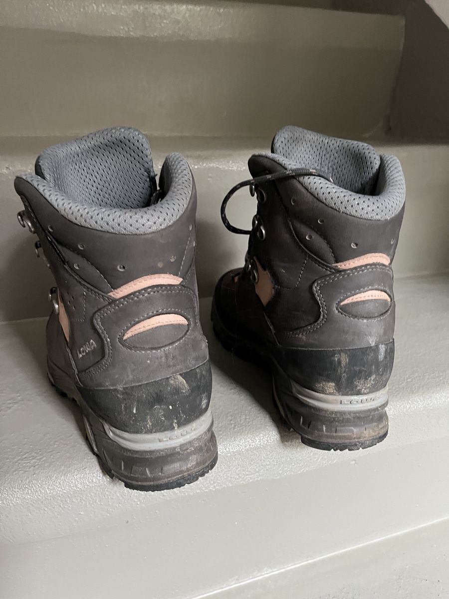 Lowa Damenschuhe: Lowa Wanderschuhe Gr. 39 – Gebraucht aus Spiegel b. Bern von kums 1