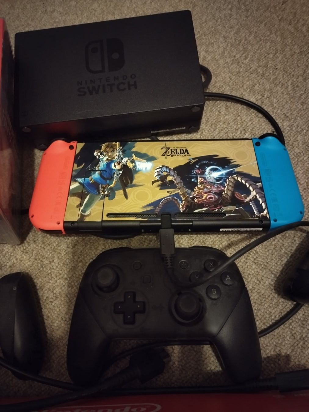 Nintendo Consoles: Nintendo Switch mit 8+1 Spielen, Etui und 2 Controller – D'occasion à Frauenfeld par sbmhff 1