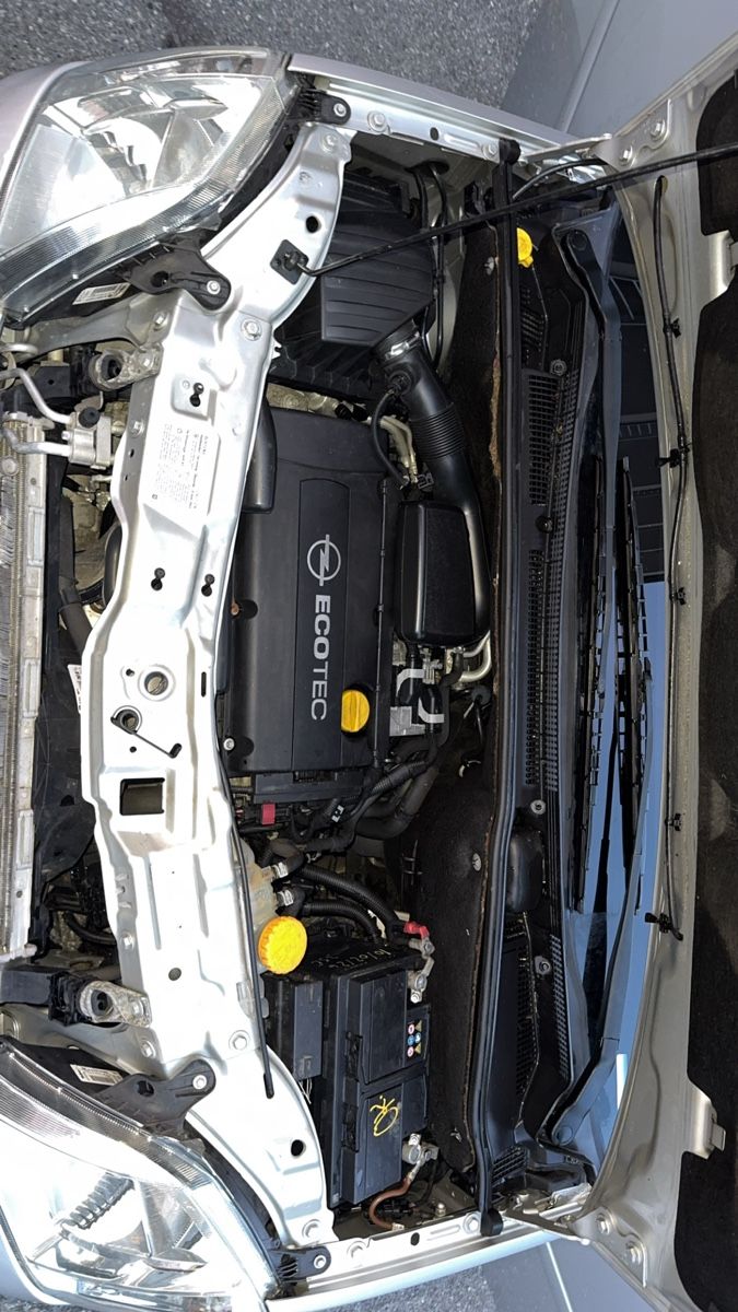 Opel Autos: Opel Meriva 1.6 – D'occasion à plan les ouates par fad_h9q2 5