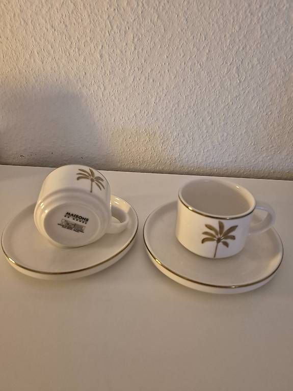 Tasses: 2 wunderschöne Espressotassen mit Palmen inkl. Unterteller – D'occasion à Allschwil par Sandyheart 3