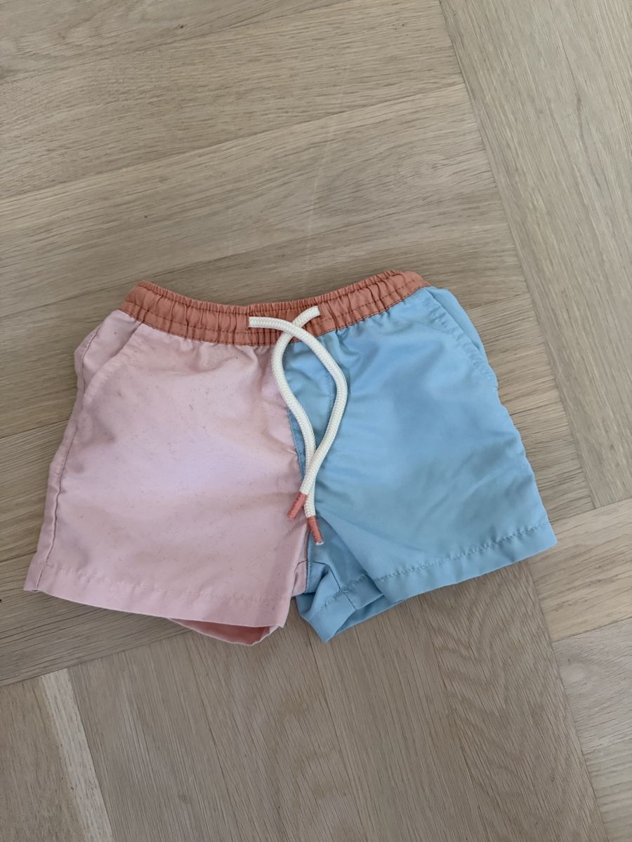 Lotti & Set di vestiti: Baby Badehosen Gr. 68 – Usato da Küsnacht ZH venduto da Sanibeljp