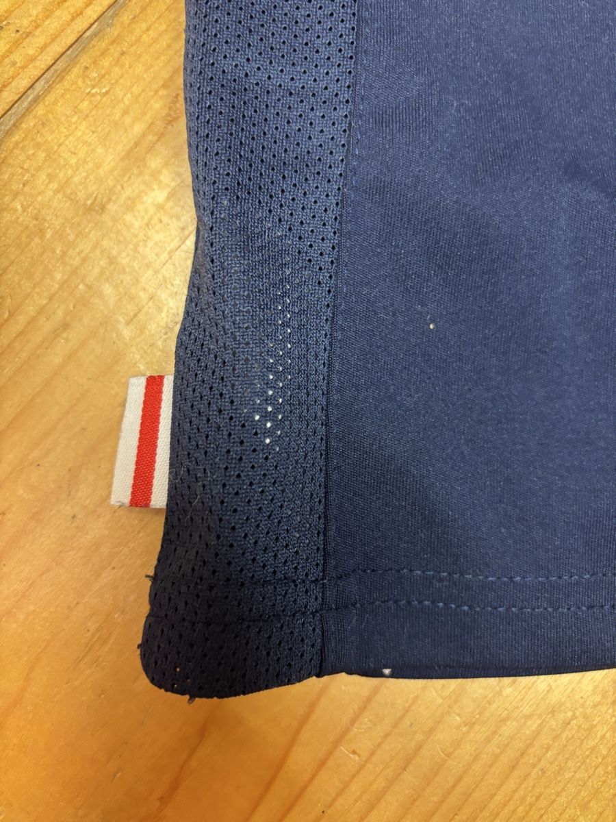 Scarpe, pantaloni & magliette da ginnastica: Paris Saint-Germain Trikot, Grösse 128 – Usato da Büren an der Aare venduto da Nikito2001 3