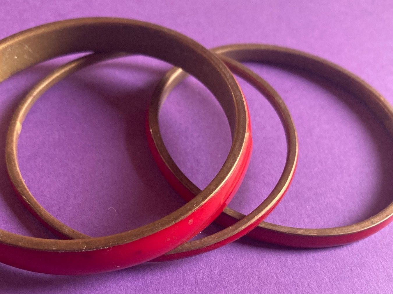 Bracciali & Braccialetti: Rote Armbänder (3 Stück) – Usato da Laufen venduto da Futuremarket