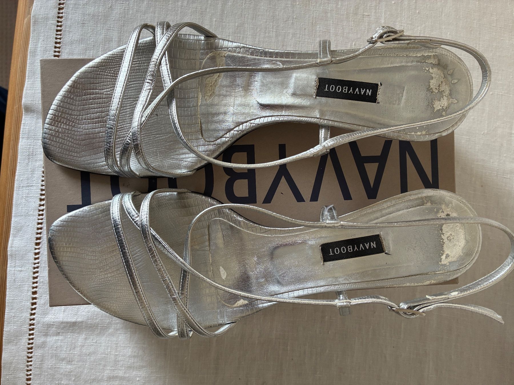 Navyboot Scarpe da donna: Sommer Sandale Silber Gr41 – Usato da Herzogenbuchsee venduto da filoferro 1