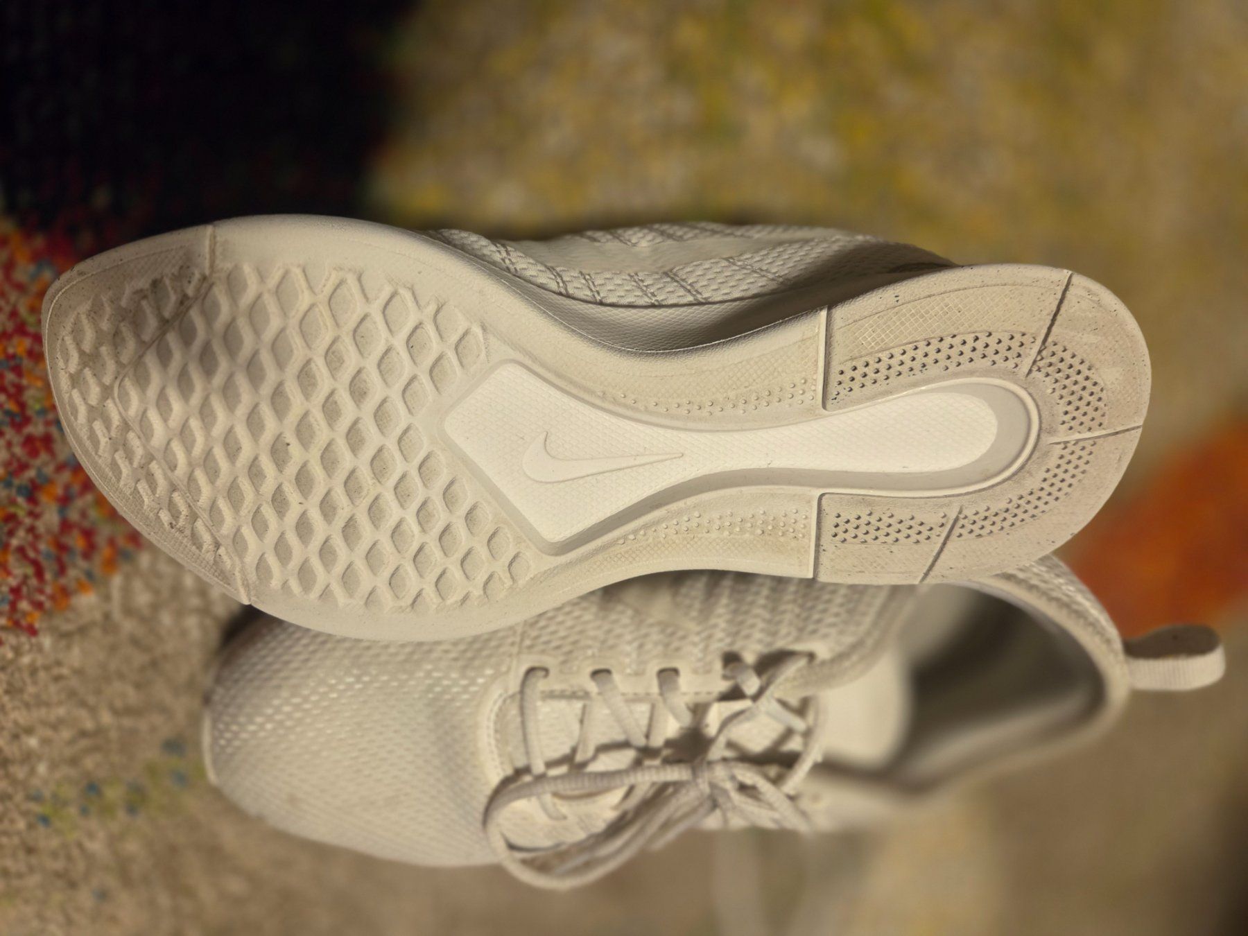 Nike Scarpe da donna: Nike Gr.38,5 – Usato da Sursee venduto da Ventiduese 1