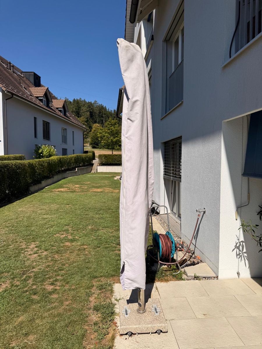 Ombrelloni: Sonnenschirm beige eckig mit Fuss & Schutzhülle – Usato da Winterthur venduto da goldrichtig1982 5