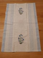 Handtuch /Küchentuch, handbestickt Kreuzstiche, Glockenblume