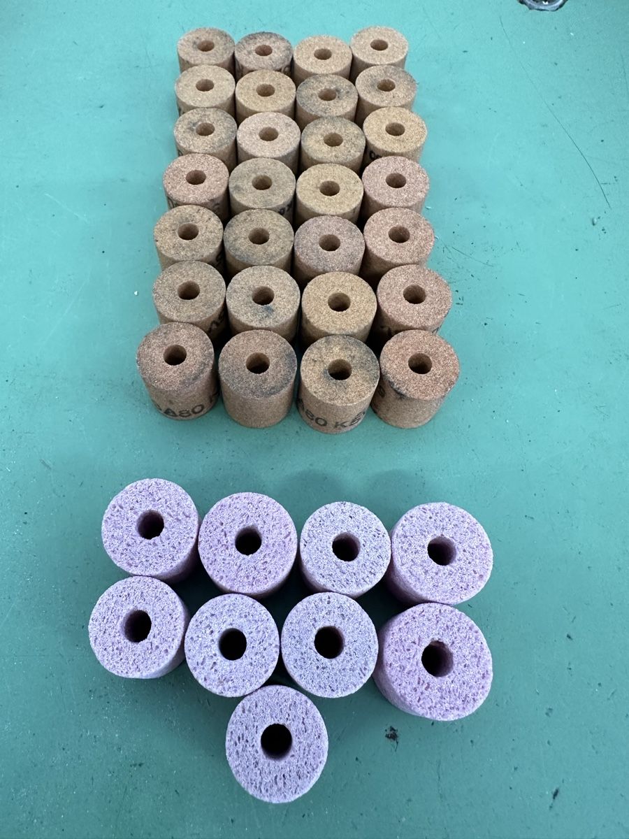 Smerigliatrici & Lucidatrici: Schleifstein, Grinding Stones. – Nuovo (secondo la descrizione) da Aarberg venduto da SNMachines