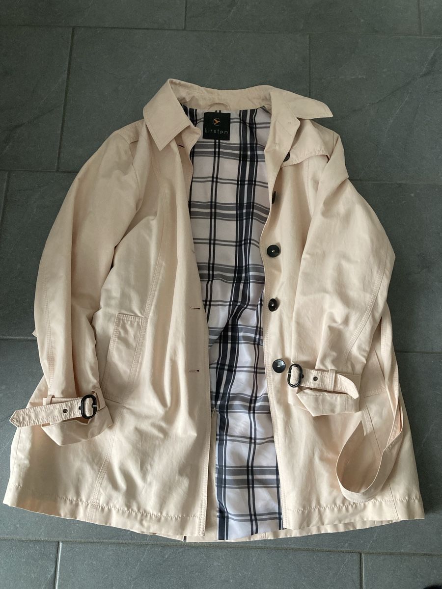 Cappotti: Schöner Trenchcoat – Usato da Lindau venduto da fam_pp2t
