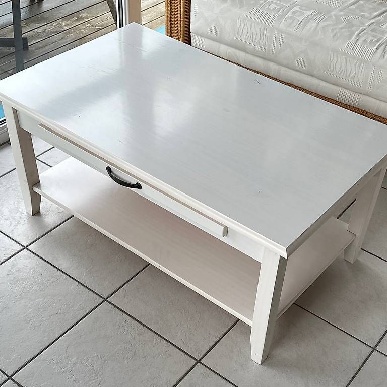 Tables: Lounge Tisch – D'occasion à Wildhaus par Menario87