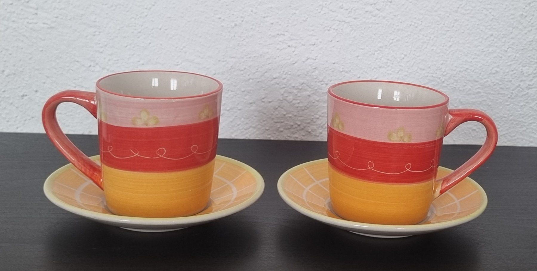 Tazze: 2 Tassen Kaffe Tee mit Unterteller von CreaTable – Usato da Affoltern am Albis venduto da thingsANDthings