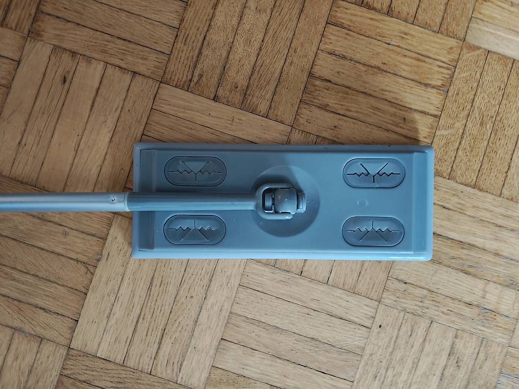 Sonstige Reinigungsgeräte: Bodenwischer Floor Mop  – Gebraucht aus Zürich von ste_hv76