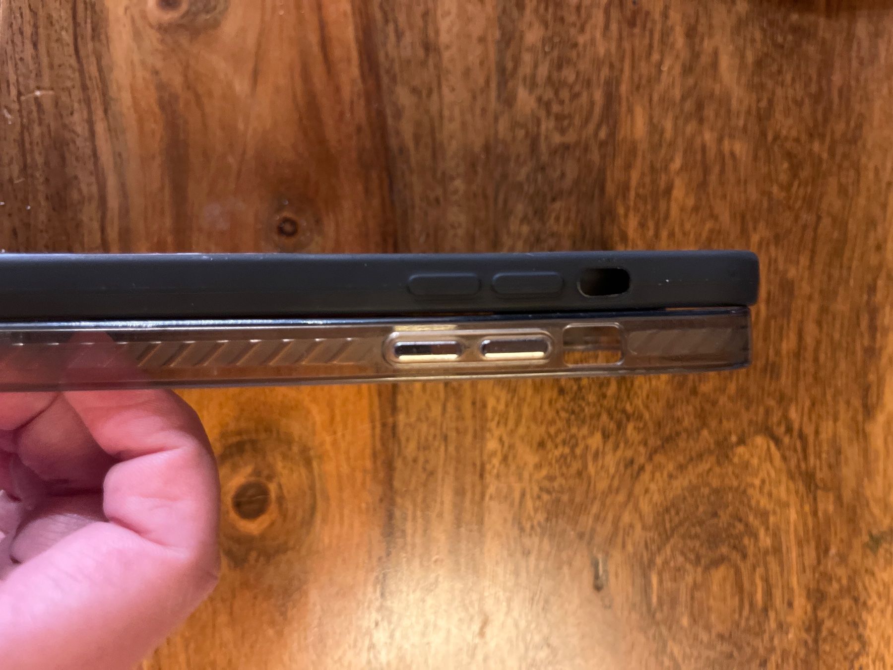 Coques & Protection écran: iphone 13 händyhülle – D'occasion à Wald ZH par L46 2