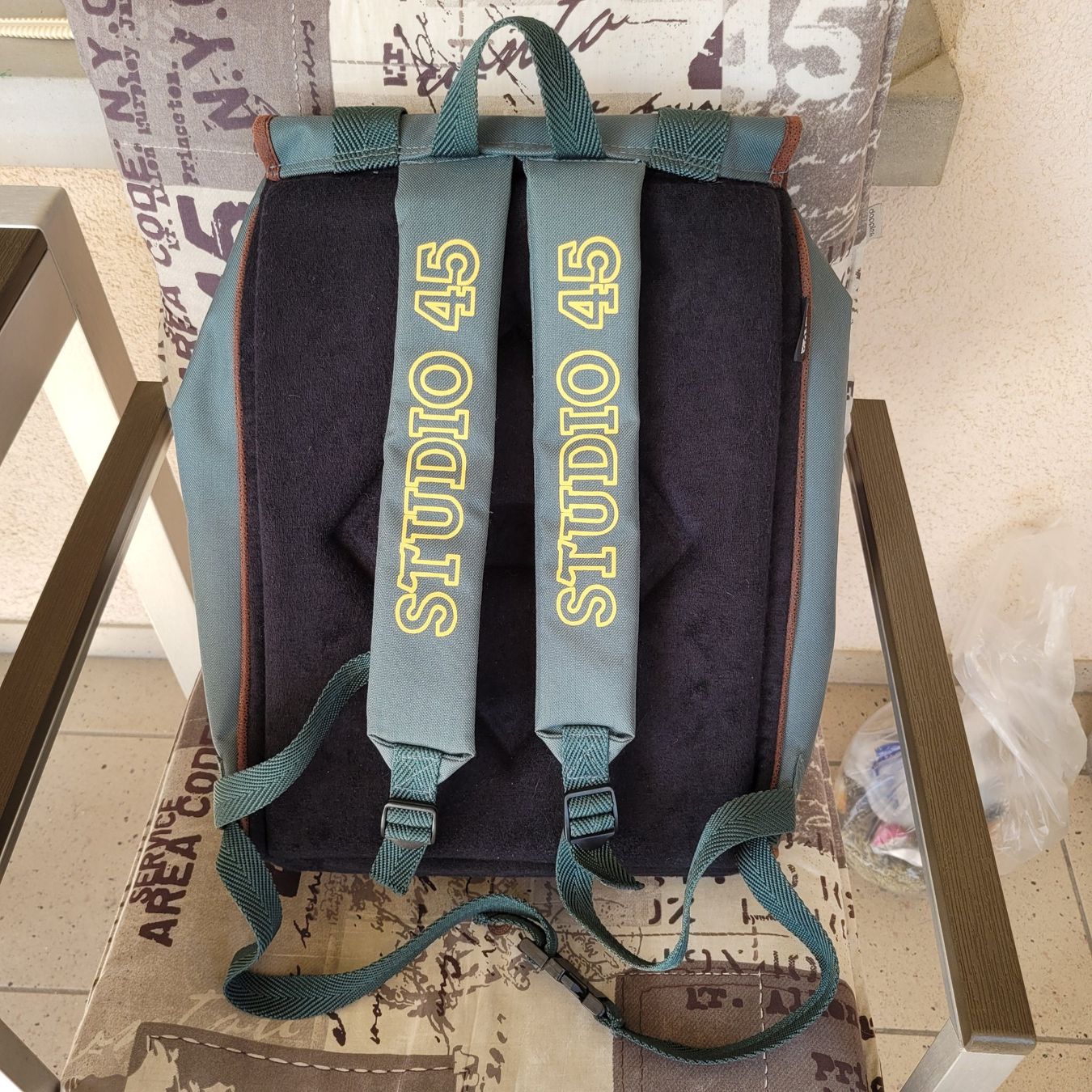 Zaini: Neuwertiger Rucksack ON THE ROAD "Studio 45" – Usato da Dörflingen venduto da tucson16 1