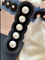 Atemberaubende Fendi Perlensandalen, sehr begehrte Sandalen