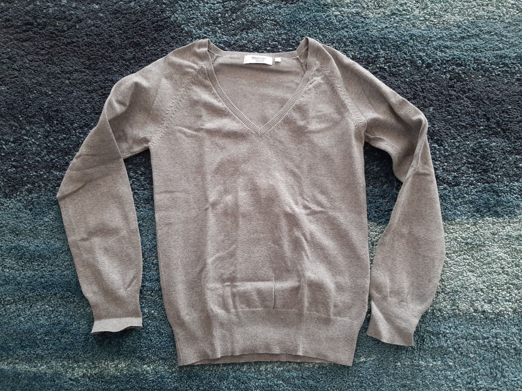 Pulls & Sweat-shirts: Leichtes Pullover – Neuf (Voir description) à Wittenbach par lukelu