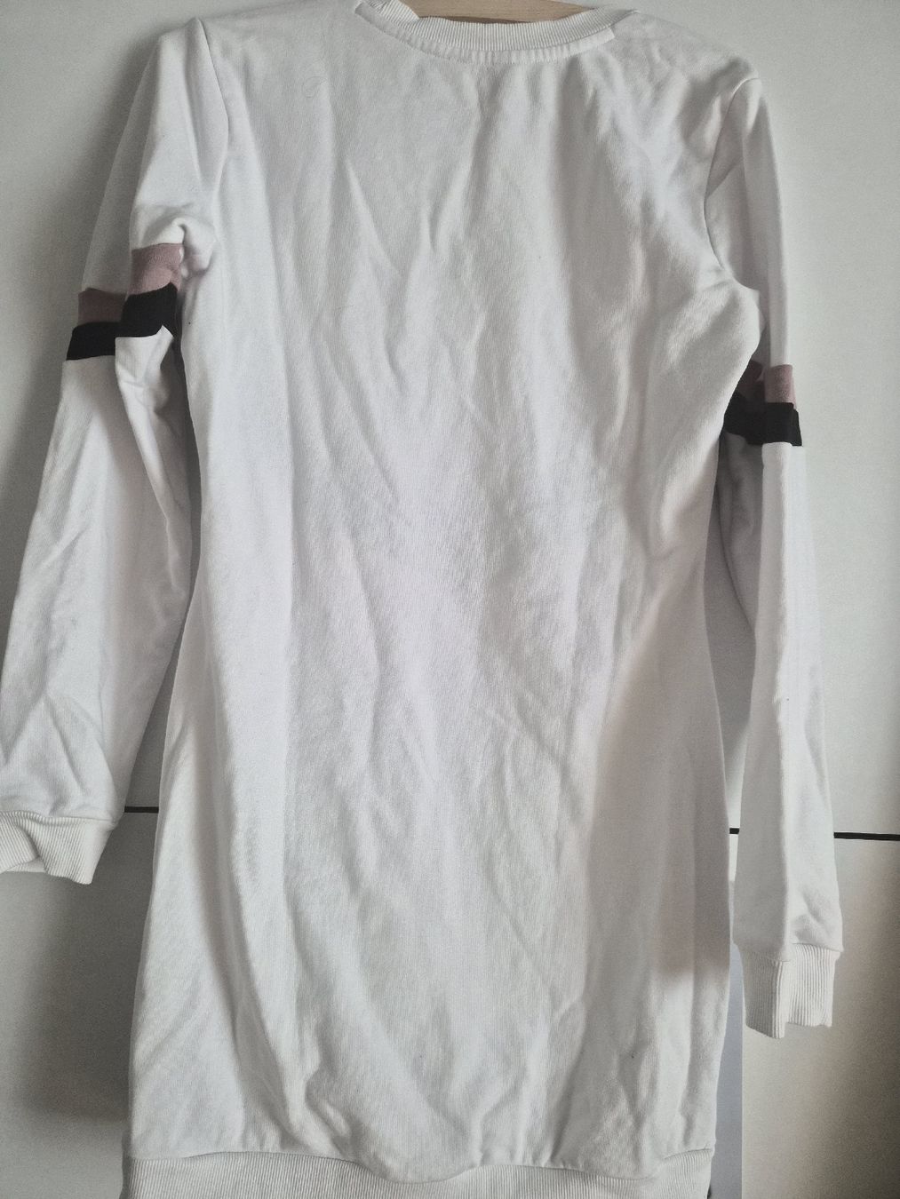 Guess Vestiti: Guess Pulloverkleid Gr. S – Usato da Weinfelden venduto da amaria33 1