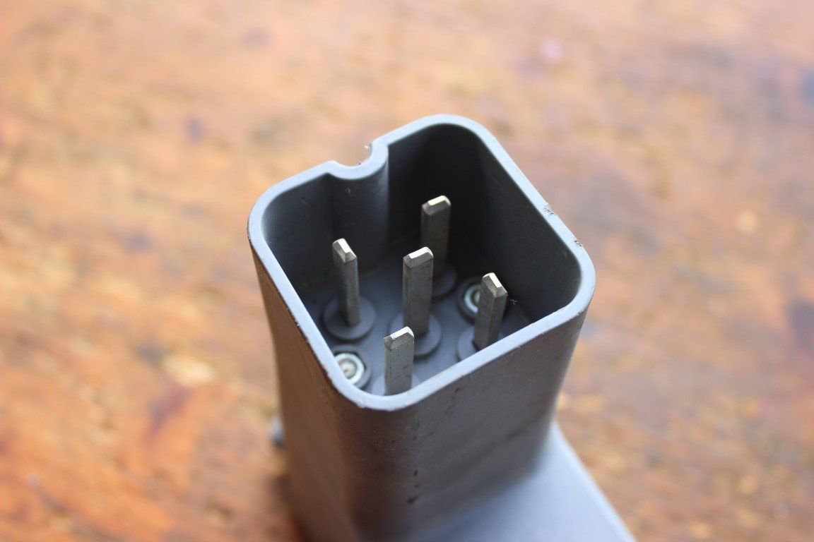 Stecker: Doppelstecker J15 5 pol – Gebraucht aus Werthenstein von joniace 2