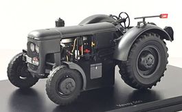 Traktor Vevey 560 der Schweizer Armee 1:32 / OVP