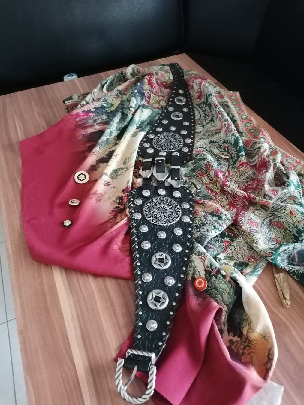 Versace Cinture: Ceinture Gianni Versace, Original, cuir – Nuovo (secondo la descrizione) da Bern venduto da Balharbour 2