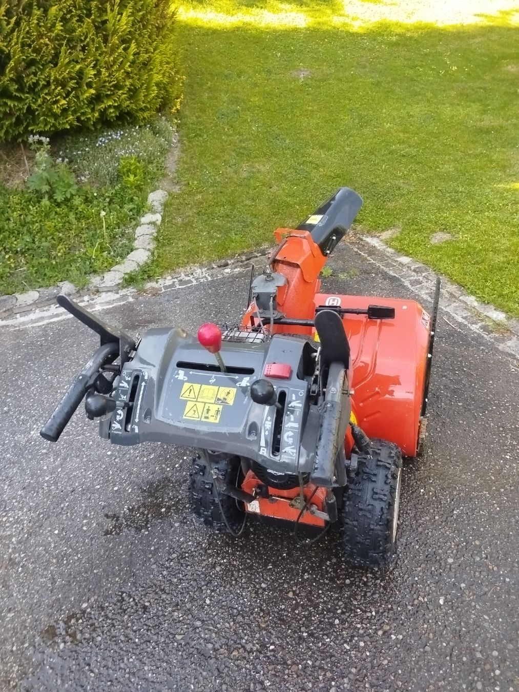 Husqvarna Sgombero neve: Profi Schneefräse Husqvarna ST 276EP – Usato da Steg im Tösstal venduto da KiwiGrafikMaurer 1