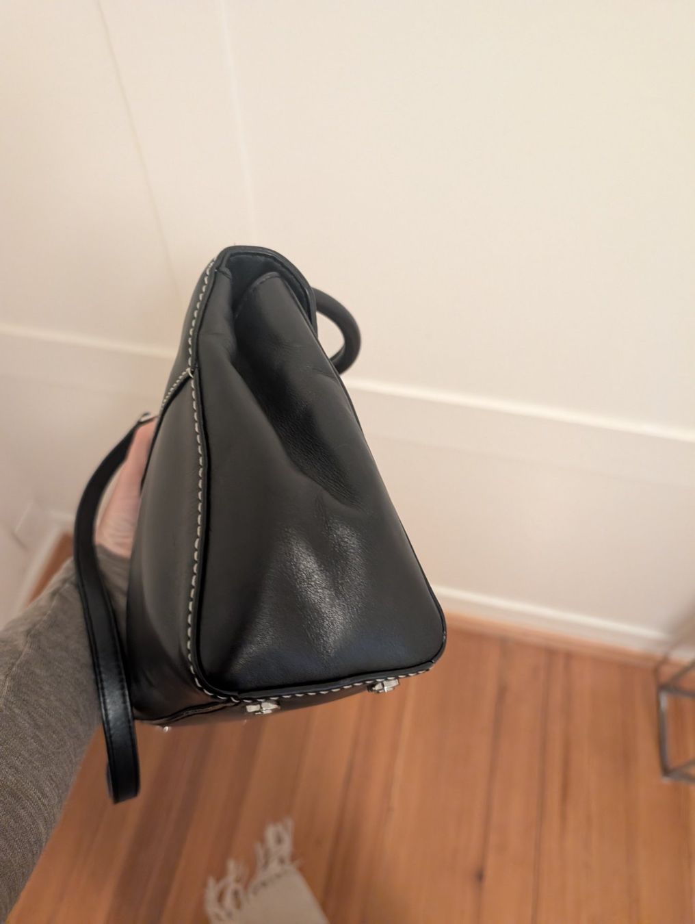 Sandro Borse da donna: Sandro Black Leather Handbag – Usato da Zürich venduto da waeberg 4
