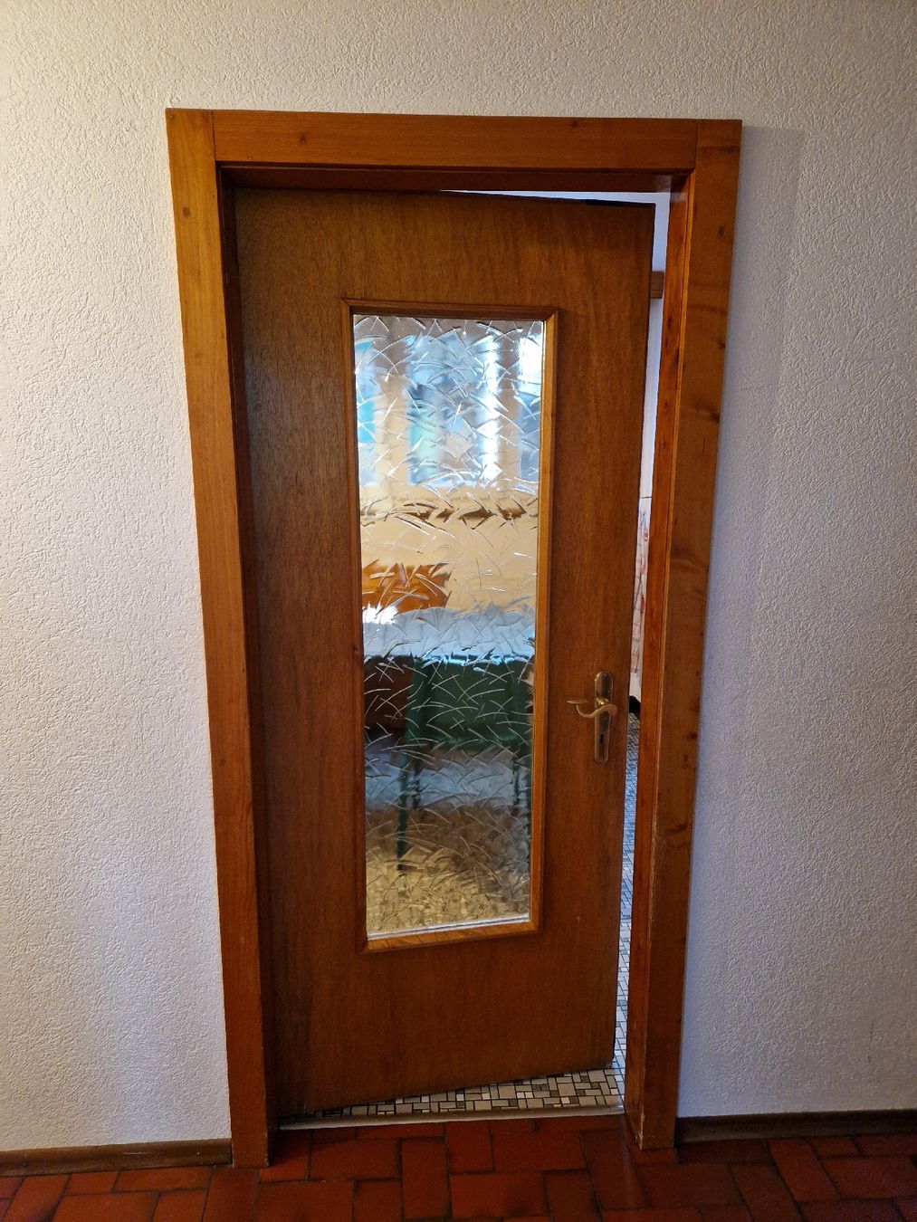 Porte: Ancienne porte de cuisine avec vitre – Usato da Vuadens venduto da adrien8