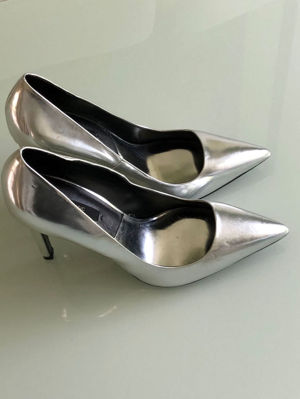 Scarpe da donna: Pumps Silber Gr 39 Neu – Nuovo (secondo la descrizione) da Adliswil venduto da Jessik0 4