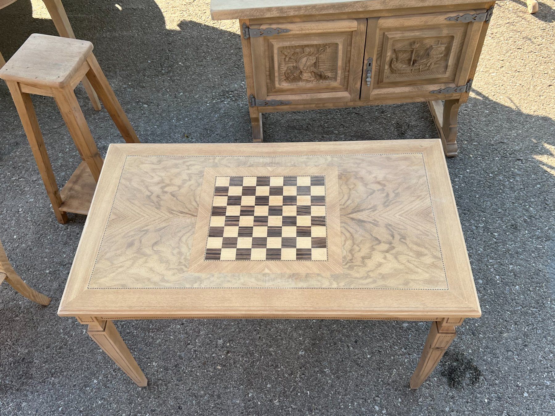 Tische: ART 1104-J Table basse échecs sablé – Gebraucht aus Pont-La-Ville von BCMGLEAL 1