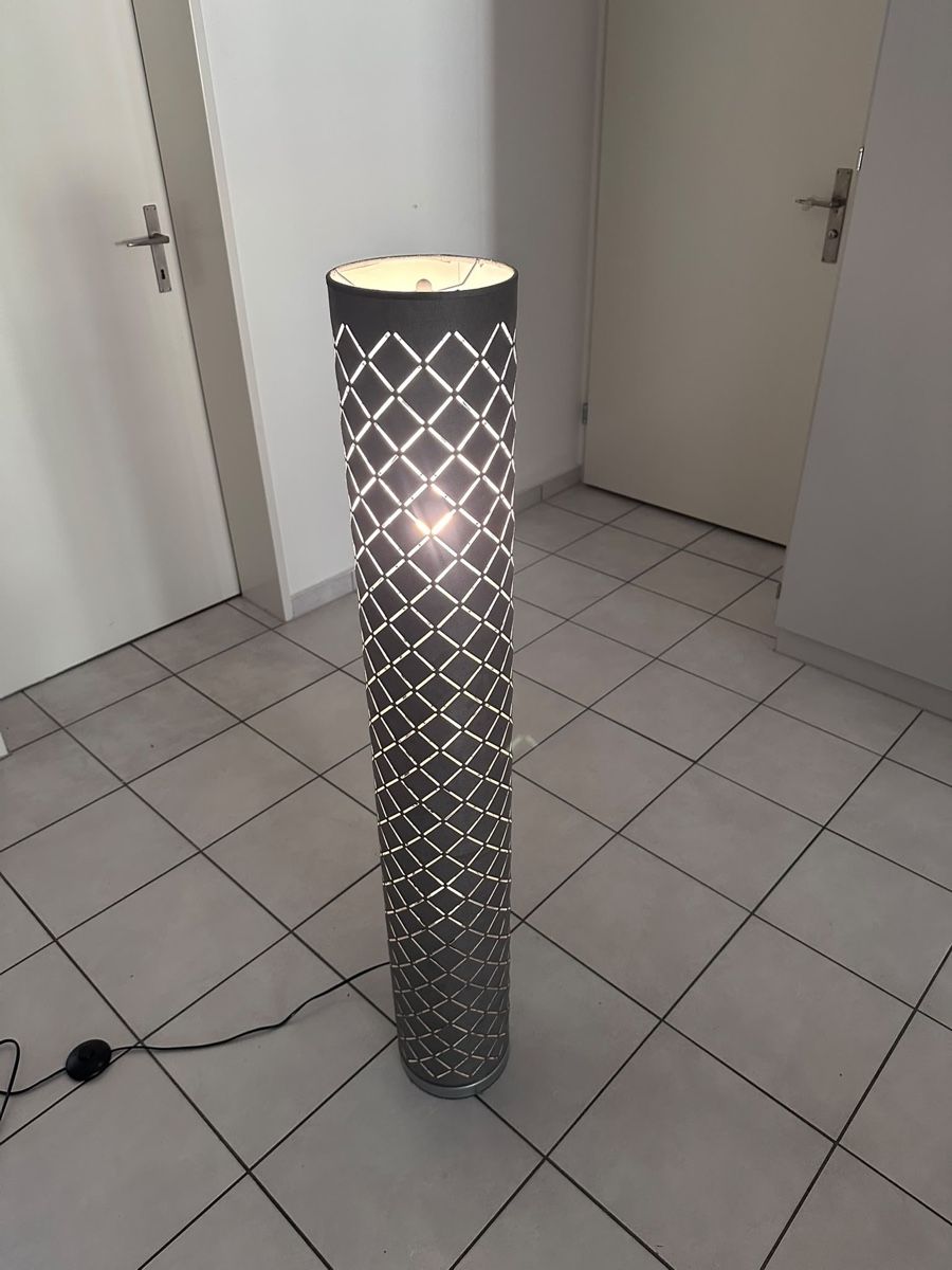 Lampade: Stehlampe  – Usato da Basel venduto da vanelli35 2