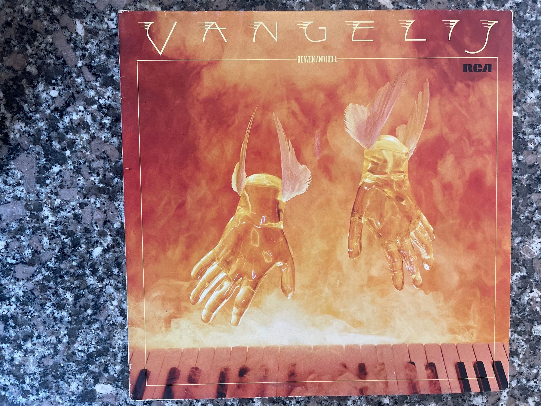 Dischi in vinile: A234/Vangelis - Heaven and Hell – Usato da Frutigen venduto da Philippe_jsp