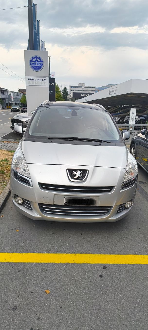 Peugeot Automobili: Peugeot 5008 – Usato da Luzern venduto da rac_nbg9 9