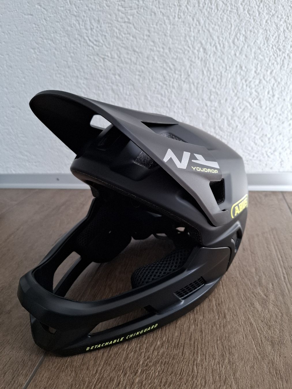 Abus Casques: Velohelm ABUS YouDrop FF – Neuf (Voir description) à Root par EsHaSu 1