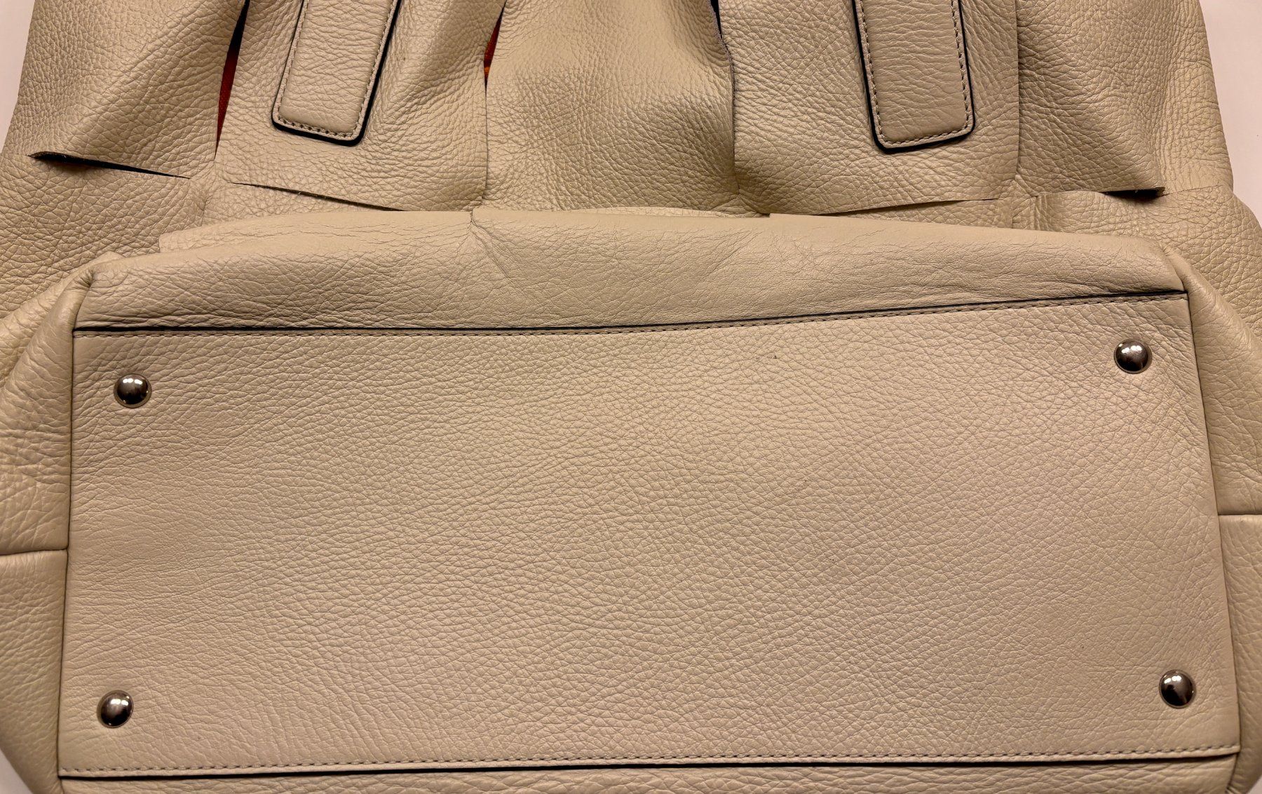 Coccinelle Borse da donna: Tasche von COCINELLE – Usato da Birmensdorf ZH venduto da CAS-ZRH 4