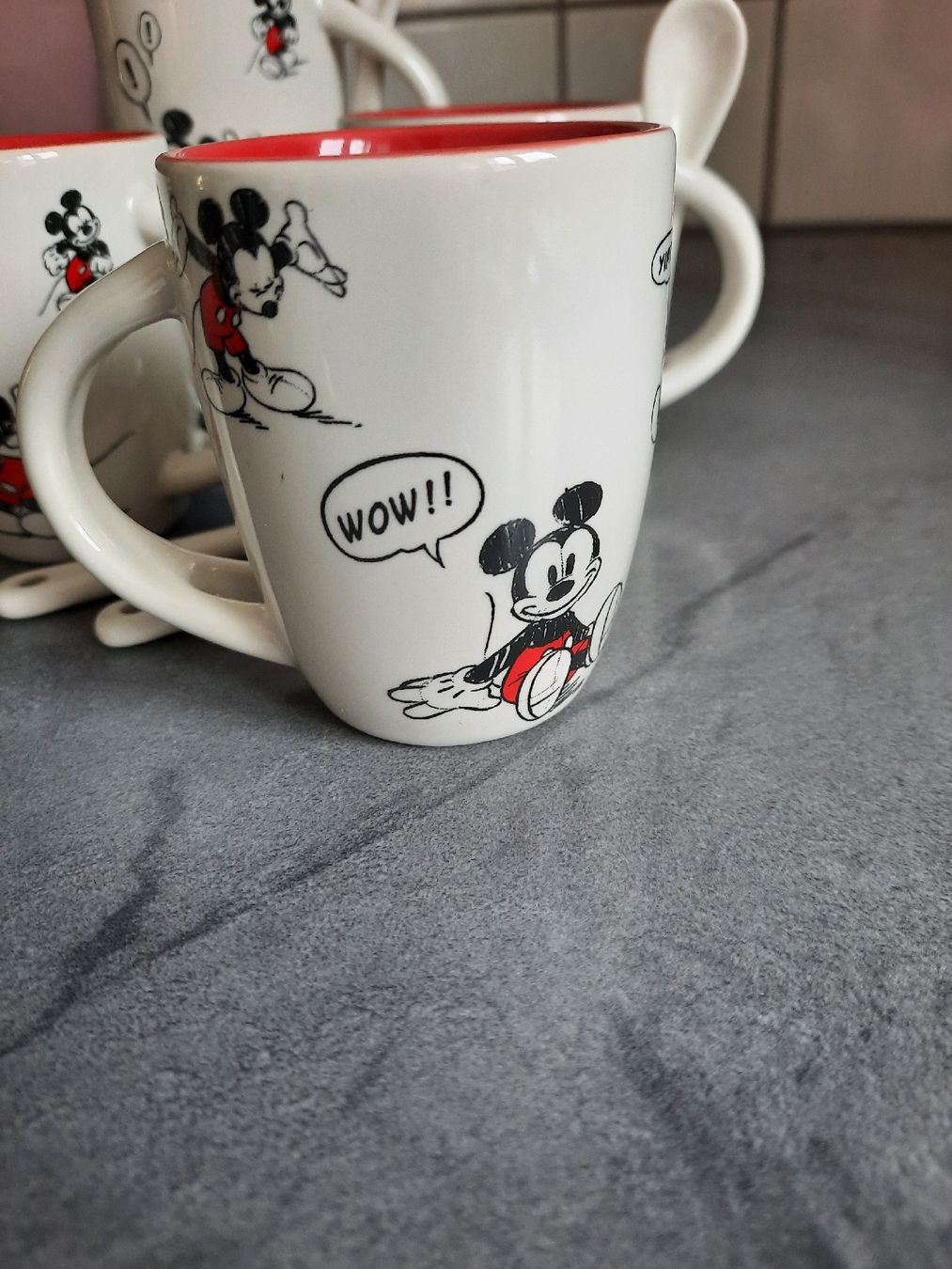Disney Tazze: 4 TASSES et SOUS-TASSES, MICKEY – Usato da Le Locle venduto da marylise01 1