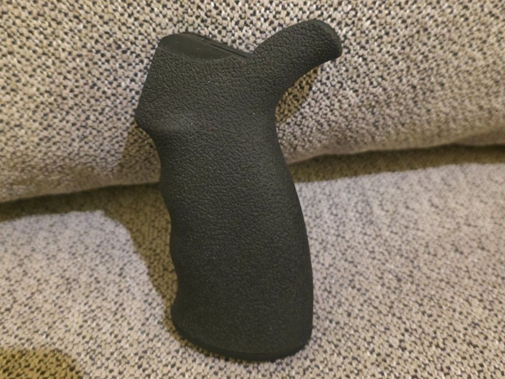 Tutti gli attrezzi: ERGO GRIPS AR15/AR10 Griff – Usato da Steffisburg venduto da Davga