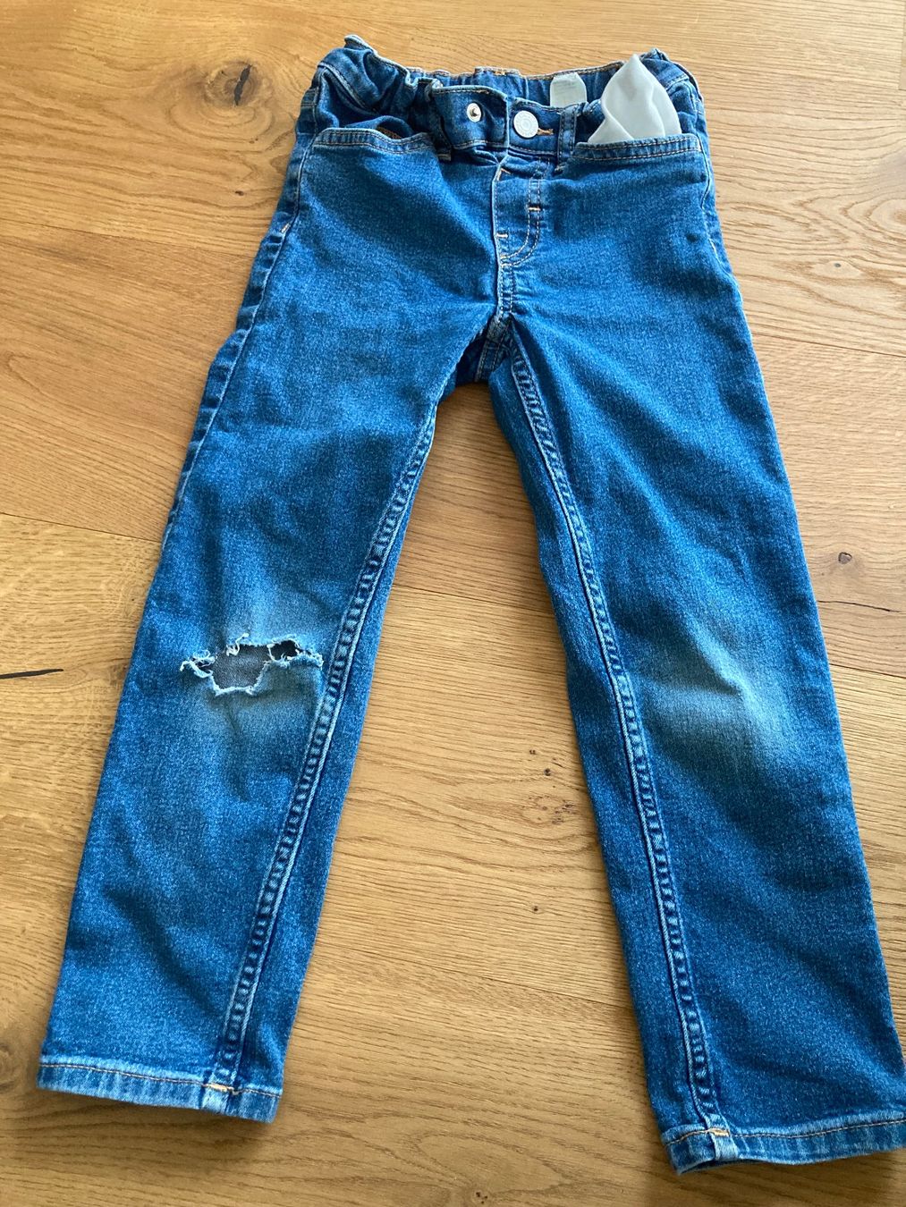 H&M Jeans: 2 x Jeans – Gebraucht aus Bülach von Stellina72 3