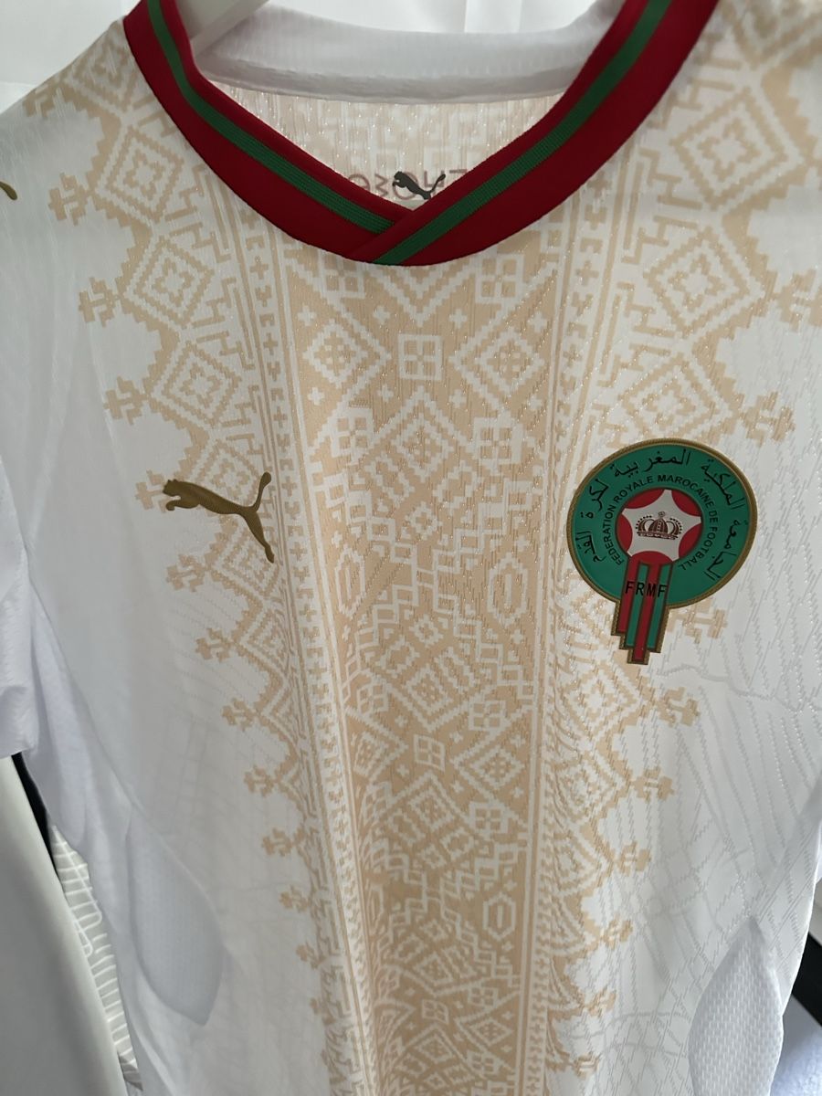 Puma Canottiere & Pantaloni: Marokko Away Trikot Spielerversion Grösse L – Nuovo (secondo la descrizione) da Kehrsatz venduto da shabirrezai27 1