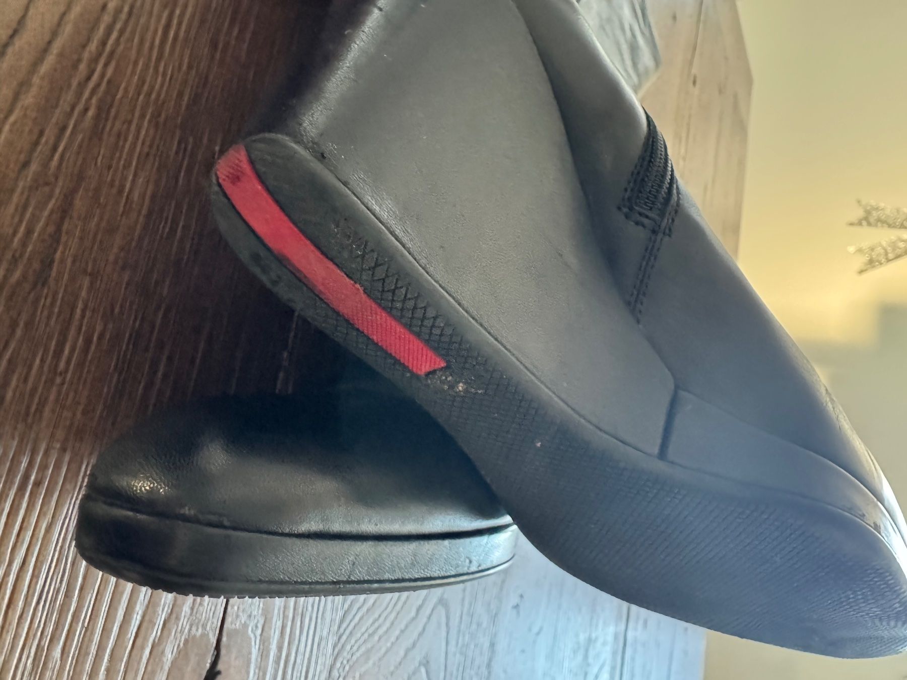 Prada Scarpe da donna: Prada Stiefel Gr 36 schwarz Vintage – Usato da Bottighofen venduto da Swisssu11 4