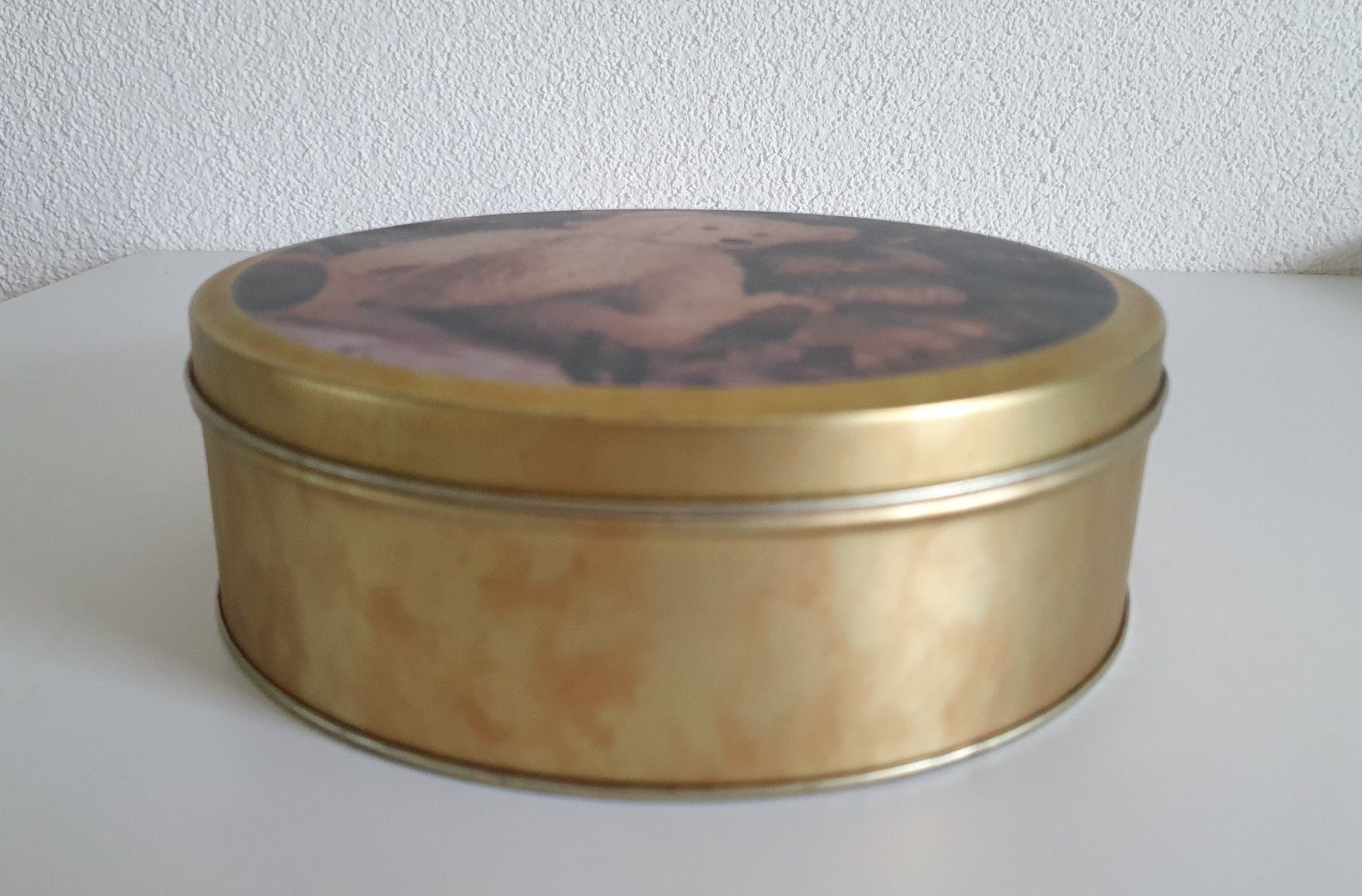 Behälter & Ähnliches: Hübsche Guetzlidose / Blechdose im Vintage- Stil – Gebraucht aus Giswil von online-Brockenhaus 2