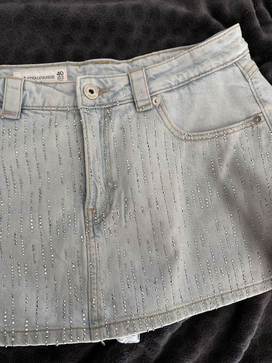 Stradivarius Gonne: Jeansrock Stradivarius mit Strass Grösse 40 hellblau – Nuovo (secondo la descrizione) da Luzern venduto da file_maker 5