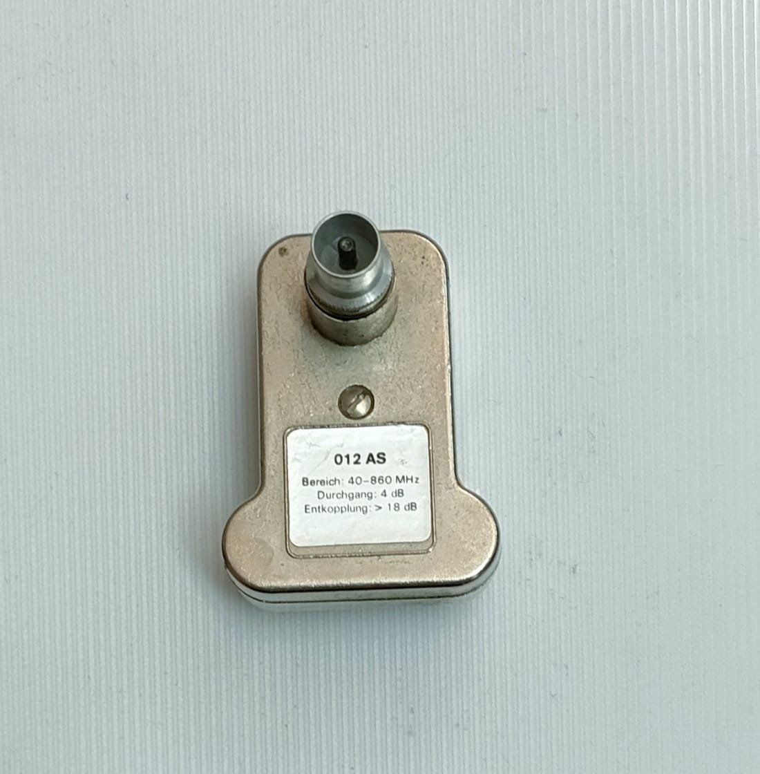 Radiocomunicazione: Antennen Splitter – Usato da Emmenbrücke venduto da SMART-KAUF 1
