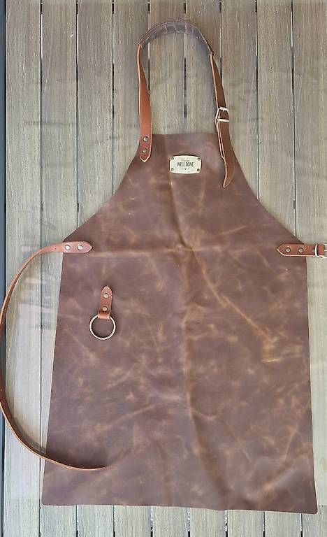 Alle Werkzeuge: Table cuir véritable neuf – Neu und originalverpackt aus Bouveret von lagartha